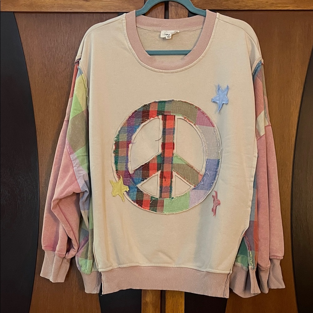 Sage & Fig Multicolor Patchwork Peace Sign Sweats… - image 1